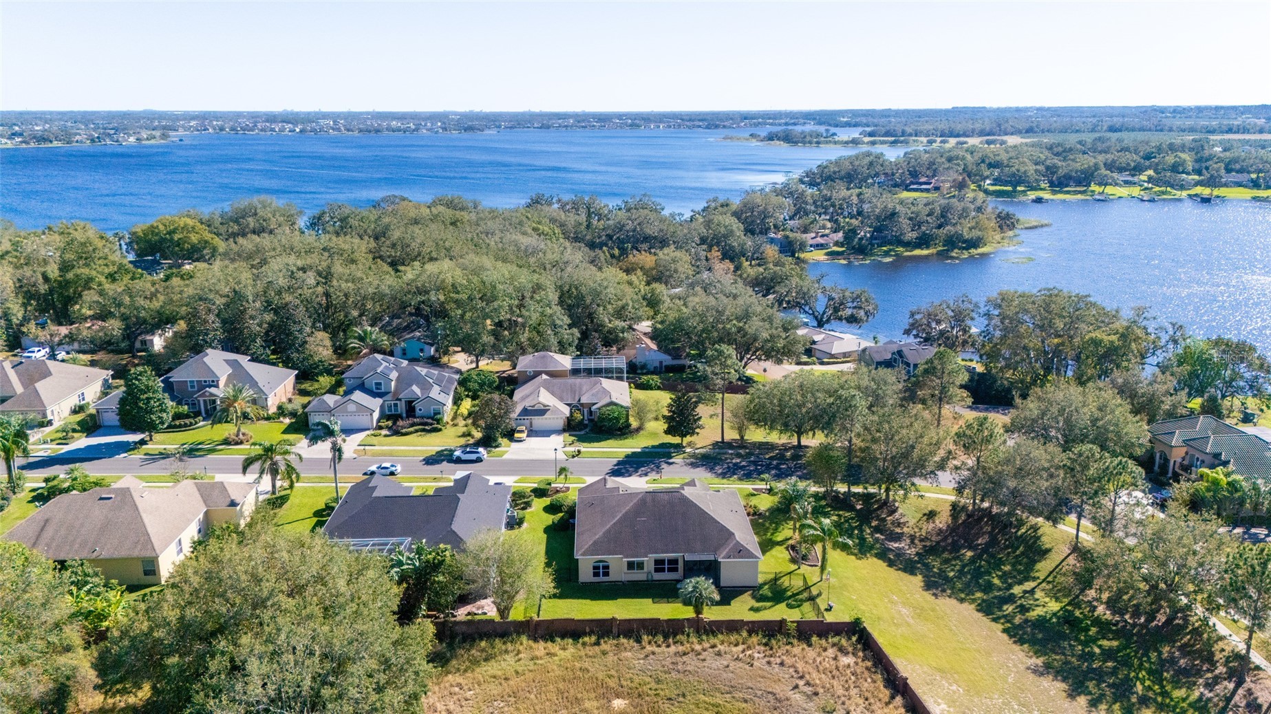 1301 Johns Cove Lane Oakland FL